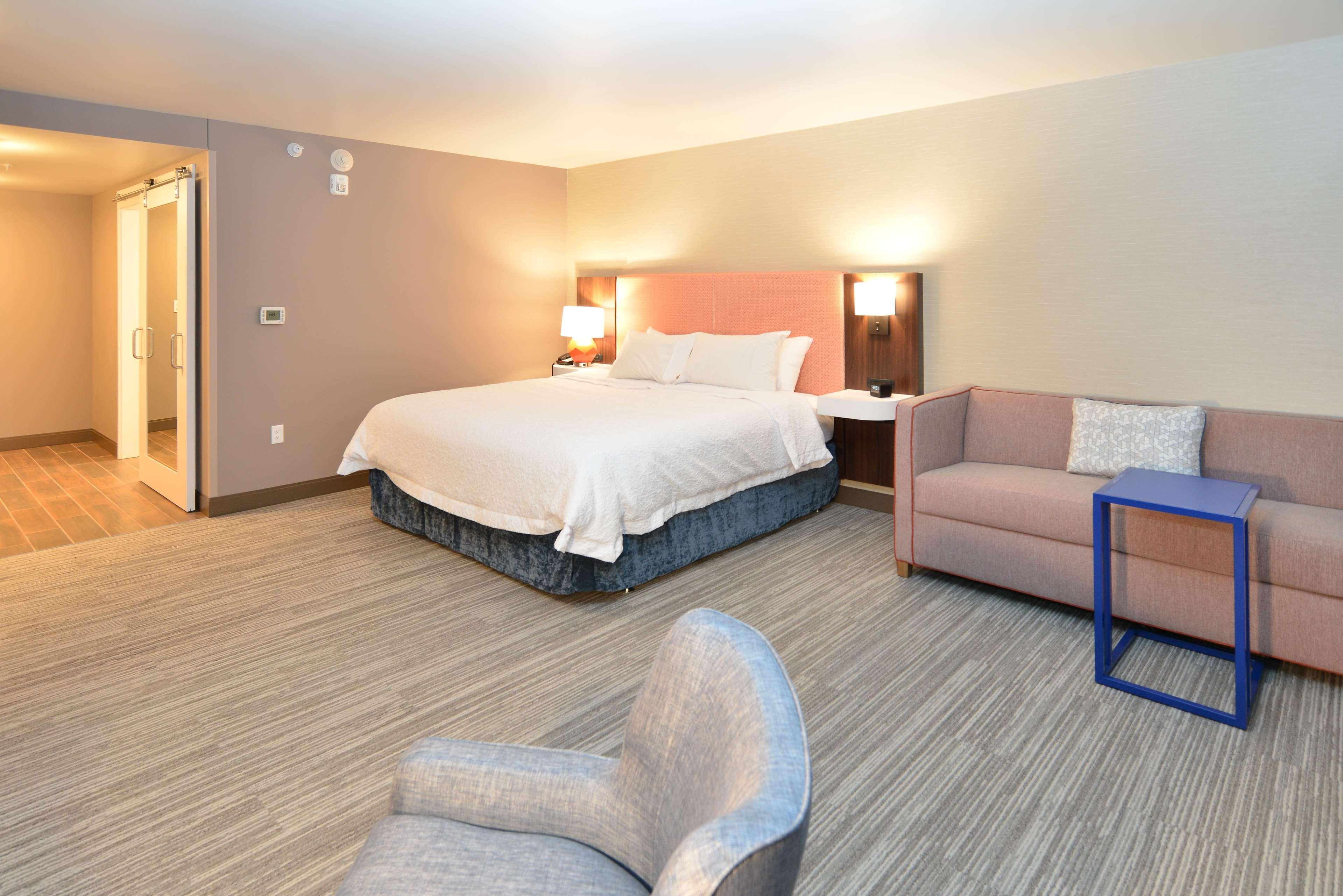 Hampton Inn & Suites Menomonie-Uw Stout Exterior foto