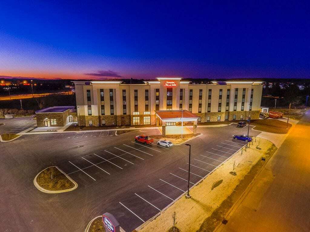 Hampton Inn & Suites Menomonie-Uw Stout Exterior foto